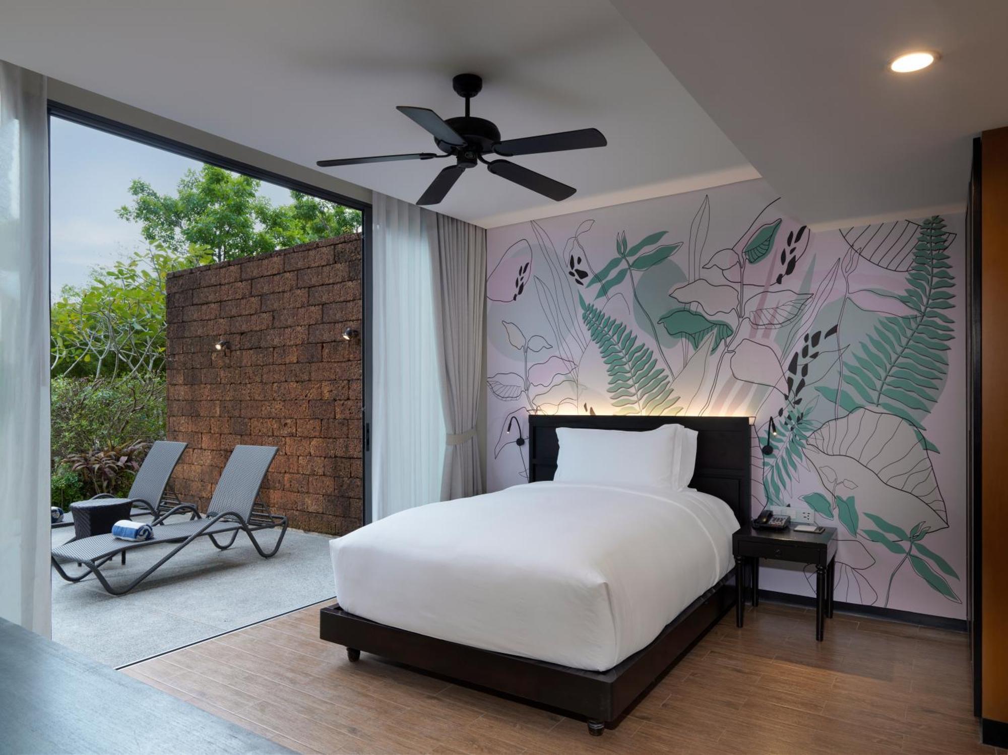 Avani Plus Mai Khao Phuket Suites Esterno foto