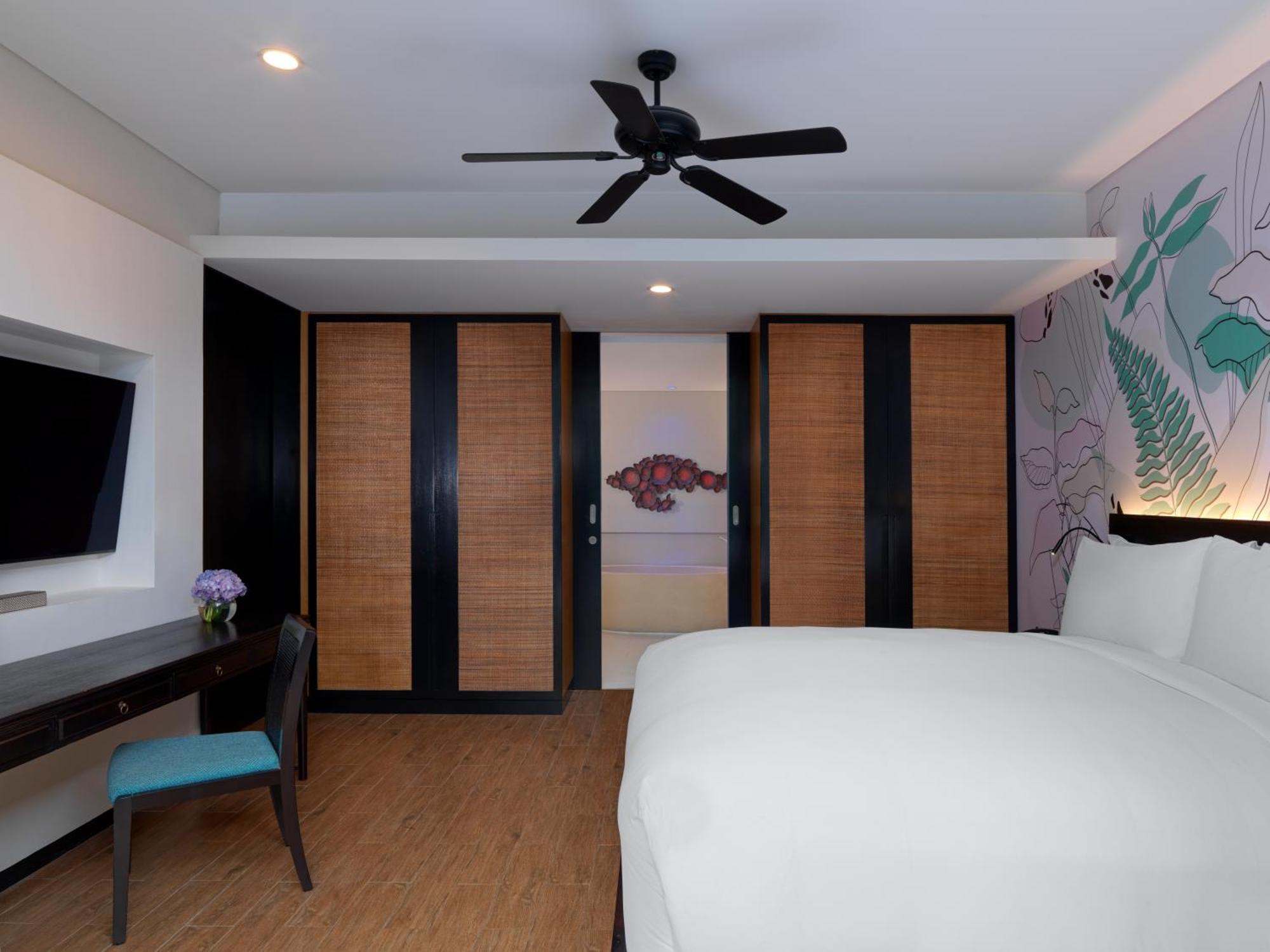 Avani Plus Mai Khao Phuket Suites Esterno foto